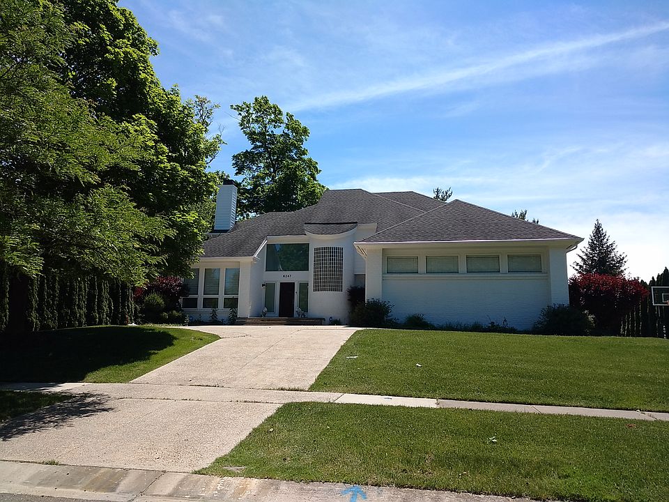 1st image of 6247 Bromley Ct