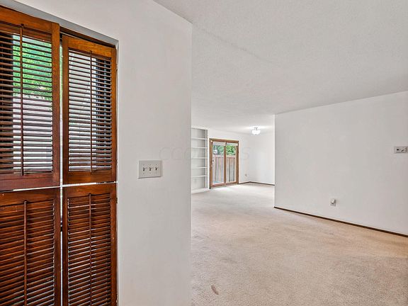 3rd image of 7620 Coronado Blvd S #3-1