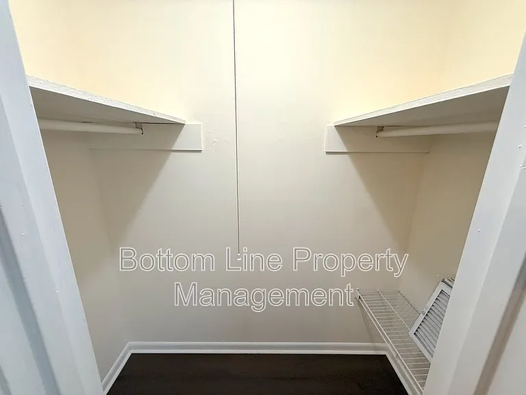 4605 Coronado Dr #D — Photo 10