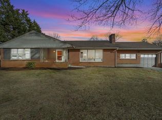 1622 Deyerle Rd SW, Roanoke, VA 24018