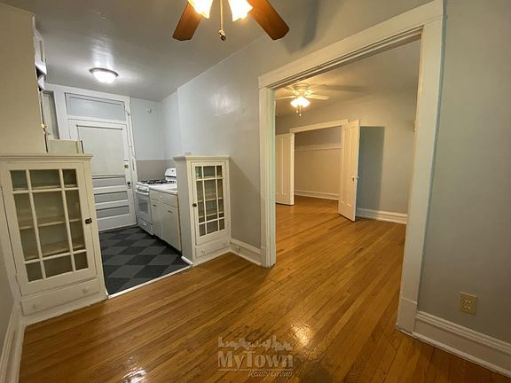 5th image of 4356 N Bell Ave #K