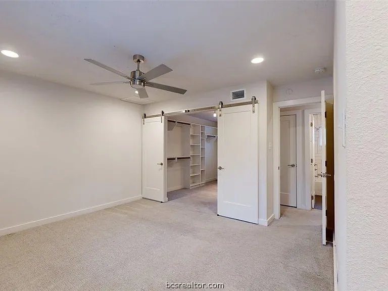 505 Boyett St #D1 — Photo 11