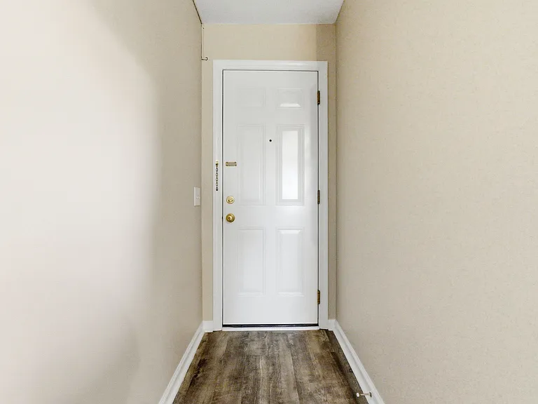 42 Cook Ave #5 — Photo 18