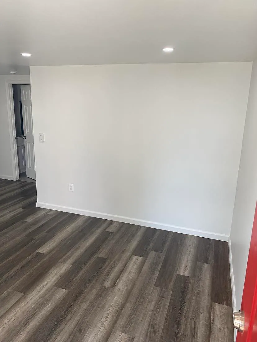 2 bed, 650 sqft, $1,400 — Photo 3