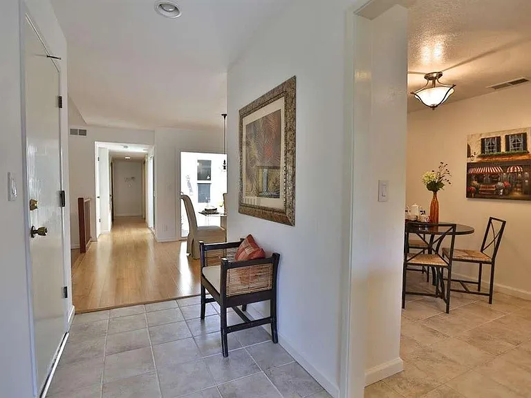 10213 Parish Pl — Photo 3