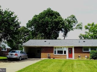 5213 Montgomery St, Springfield, VA 22151
