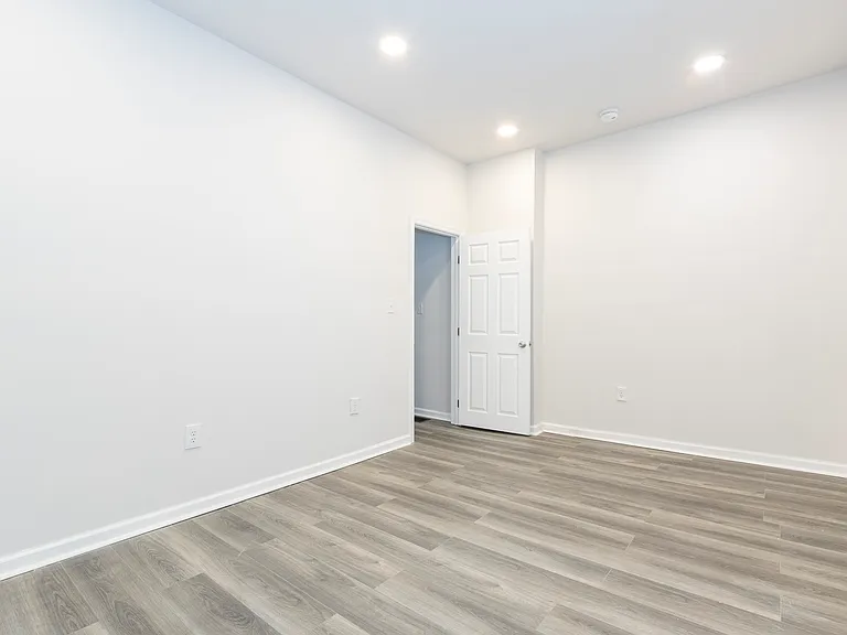 1613 S 18th St #1 — Photo 19
