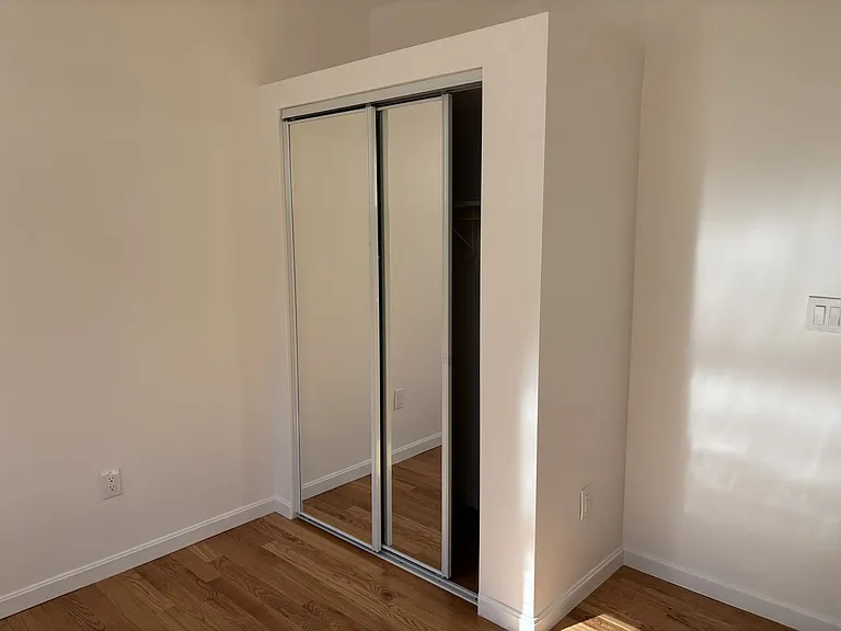 56 Westland Ave #16 — Photo 5