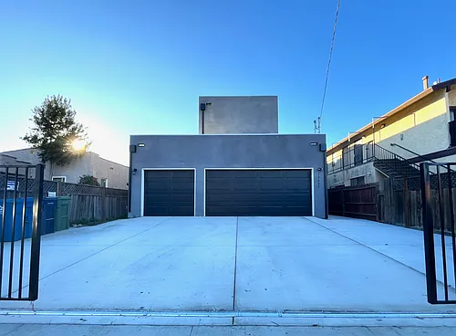 13227 Florwood Ave Photo 1