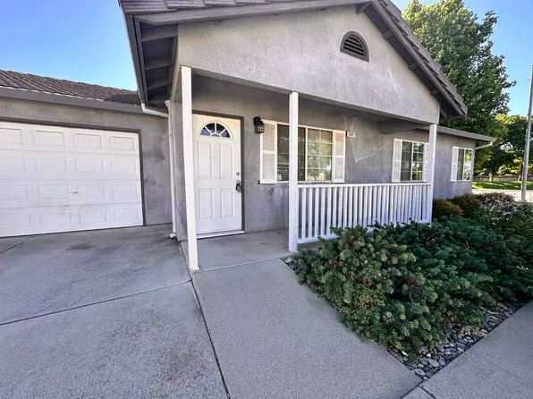 1522 E G St, Oakdale, CA 95361