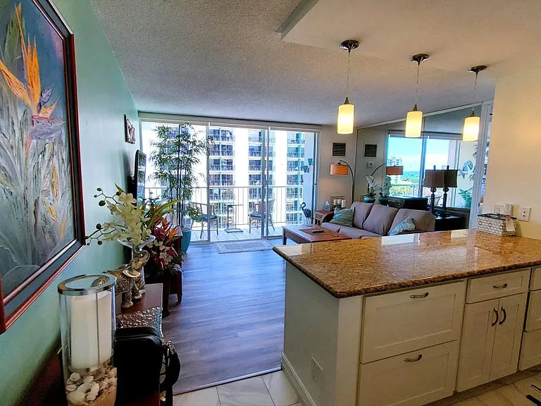 1925 Kalakaua Ave #1302 — Photo 6