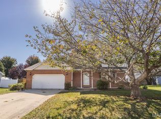 347 Logan Dr, O Fallon, IL 62269