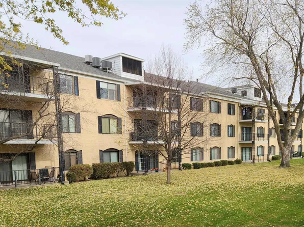 1925 Westchester Rd APT 312, Waterloo, IA 50701