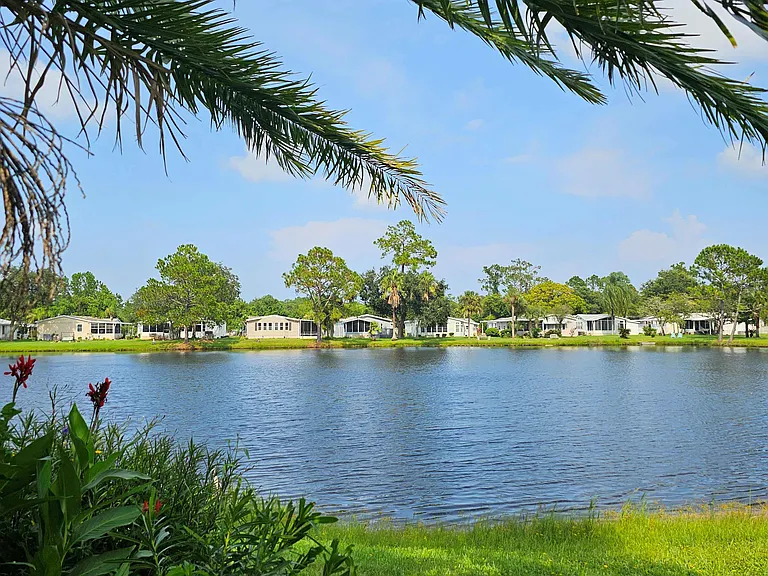 4 Gentle Ben Path #217 — Photo 26