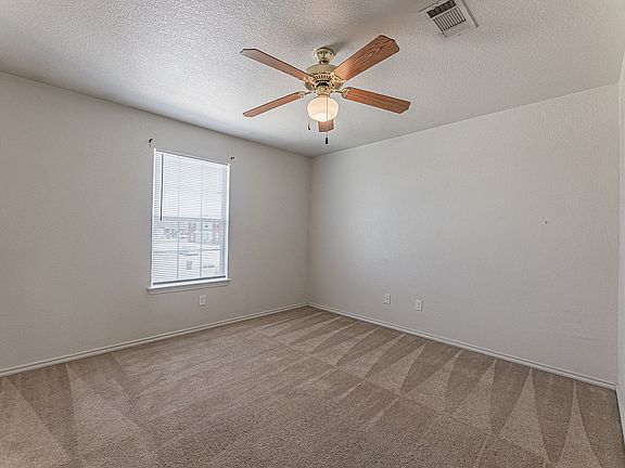 5th image of 164 Ryan Cir Unit B