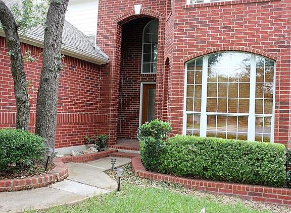 5th image of 8422 Fern Bluff Ave