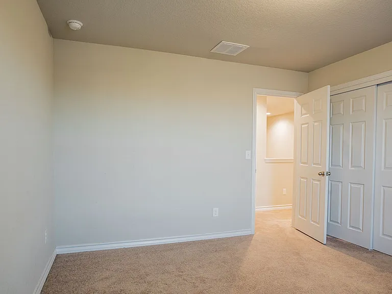 1348 Eagle Ray St — Photo 28