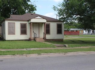 2675 E Ann Arbor Ave, Dallas, TX 75216