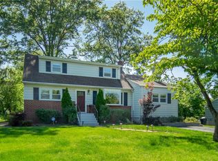 2604 Cooper St, Piscataway, NJ