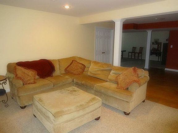 4th image of 14012 Monticello Dr