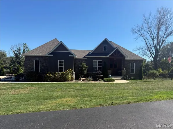 2840 Nicole Ln, Festus, MO 63028