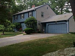 133 Wood Cove Dr, Coventry, RI 02816