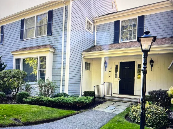 39 Tower Hill Road APT 18A, Osterville, MA 02655