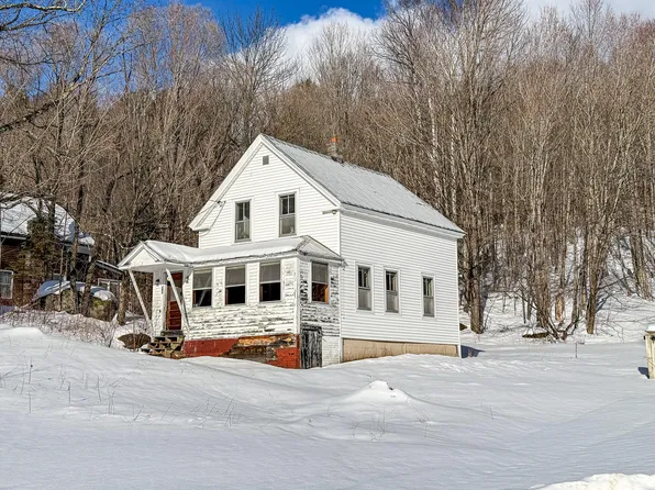 26 S Railroad Street, Roxbury, ME 04275