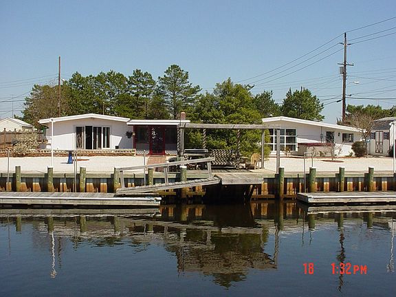 Water view back of house