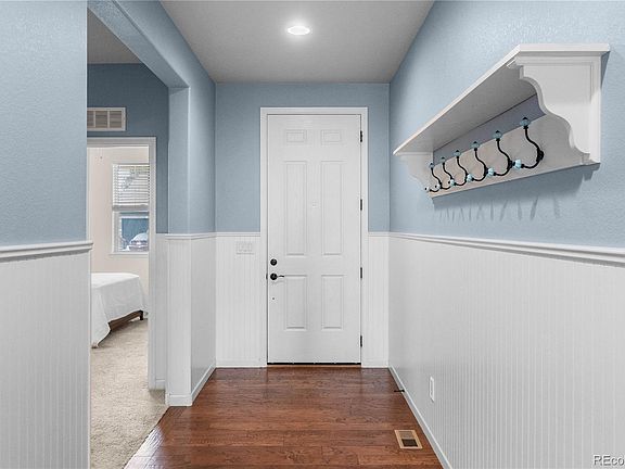 3rd image of 42320 Forest Oaks Drive