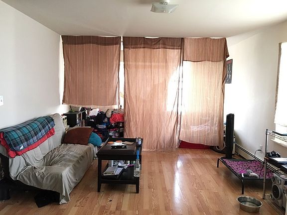 2nd image of 318 Beach 66th St APT 3