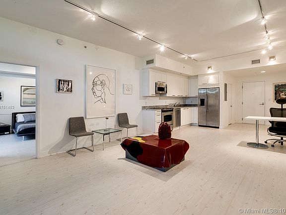 3rd image of 2001 Meridian Ave APT 303