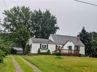 126 Jackson Rd, Creston, OH 44217
