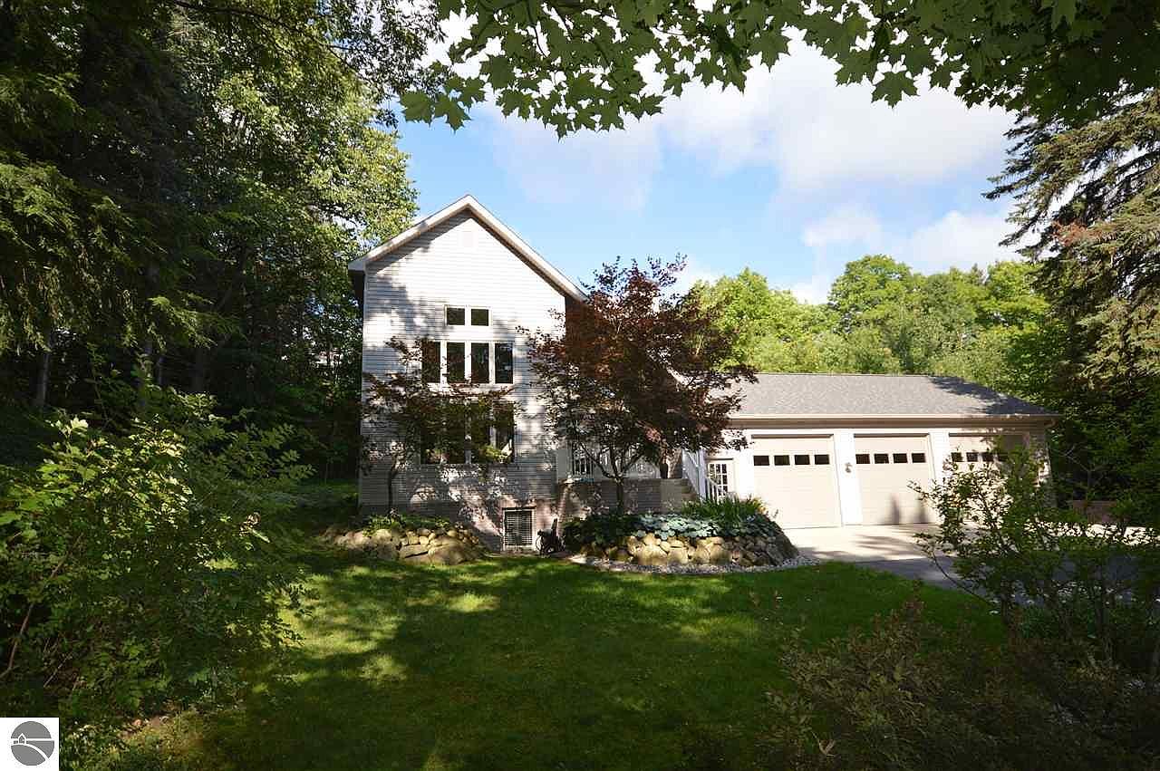 4209 Cedar Run Rd, Traverse City, MI 49684 Zillow
