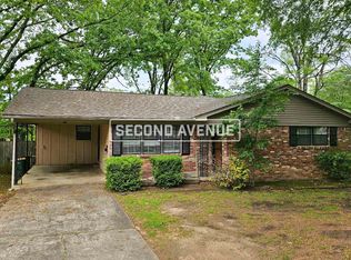 46 Flag Rd, Little Rock, AR 72205