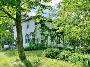 W7451 Maple Rd, Neillsville, WI 54456