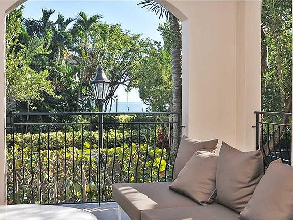2nd image of 19114 Fisher Island Dr #19114
