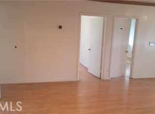 612 8th St, Bakersfield, CA 93304