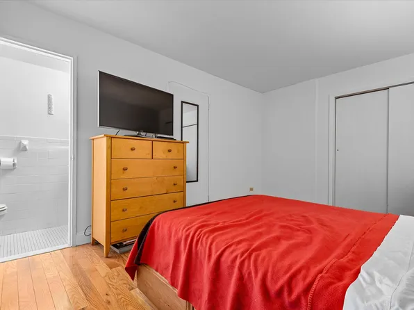 579 West 215th Street image 10 of 29