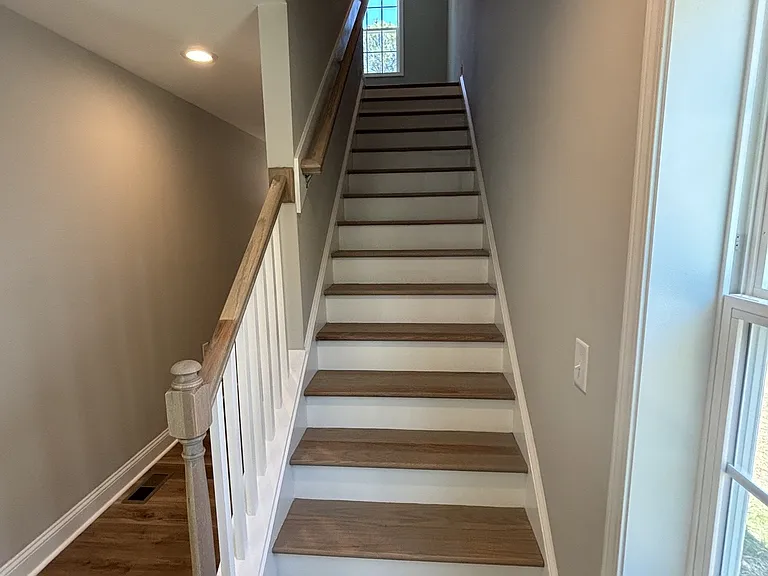 575 S Glover St — Photo 21