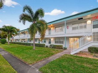 5267 81st St N APT 18, Saint Petersburg, FL 33709