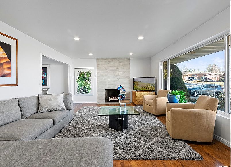 2nd image of 4343 S Diana Way