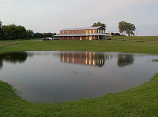 1600 Mary Lamons Rd, Afton, TN 37616