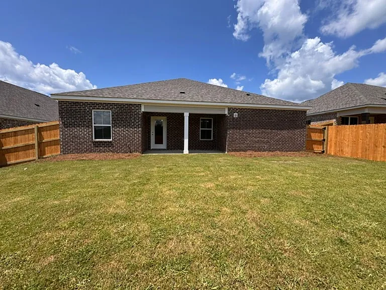 28 Coolidge Dr — Photo 25
