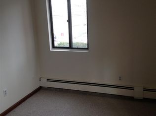 62 Spring St #1M, Cambridge, MA 02141