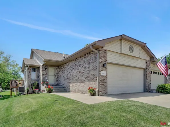 2315 Atwood Cir, Lincoln, NE 68521