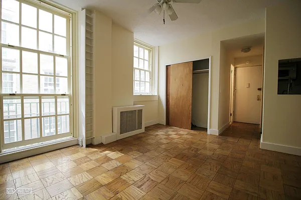 Rented by Citi Habitats | media 16