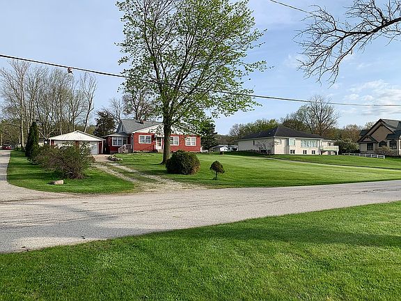 5th image of 1634 1st Ave