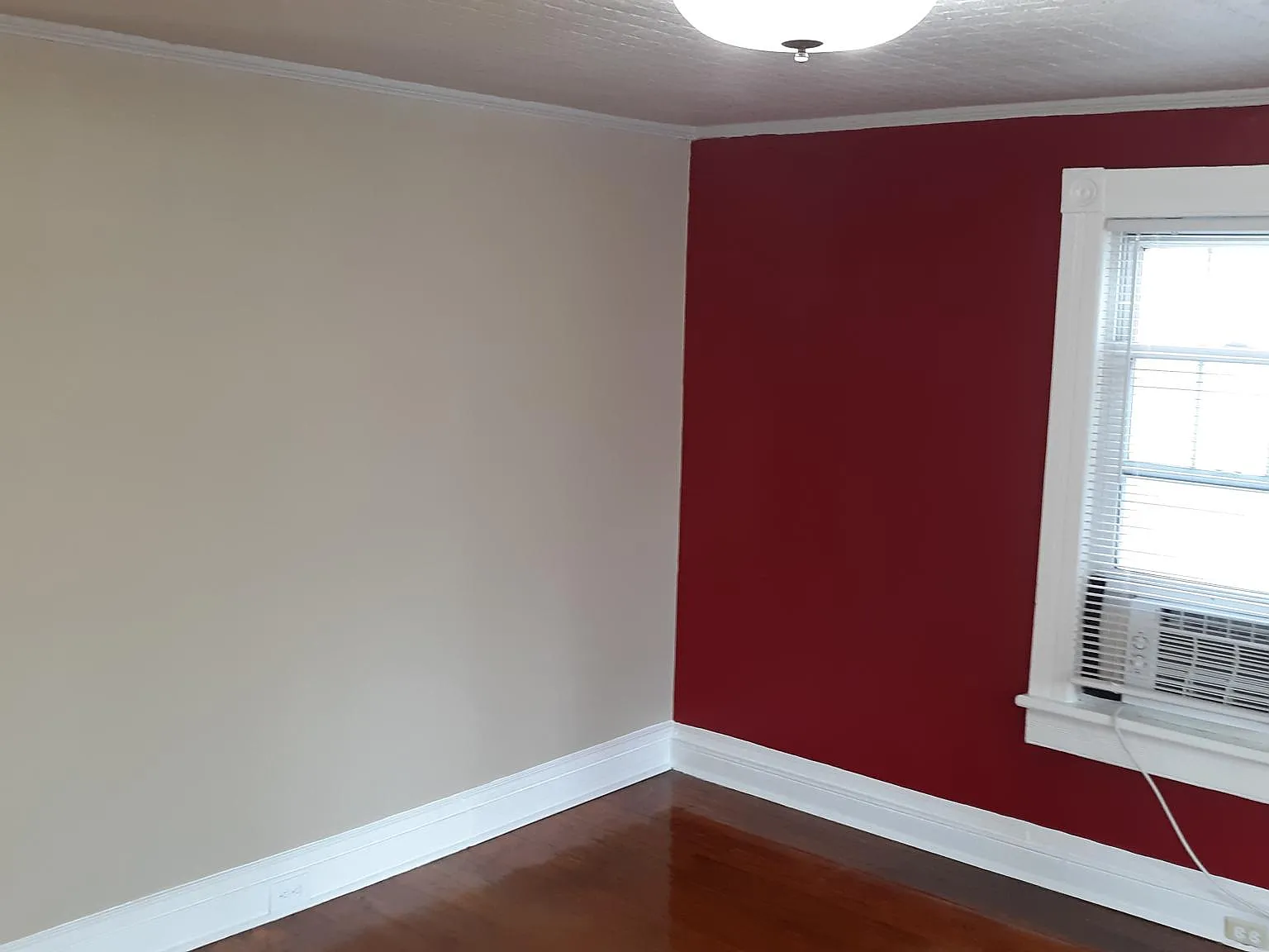3 bed, 1335 sqft, $2,350 — Photo 3