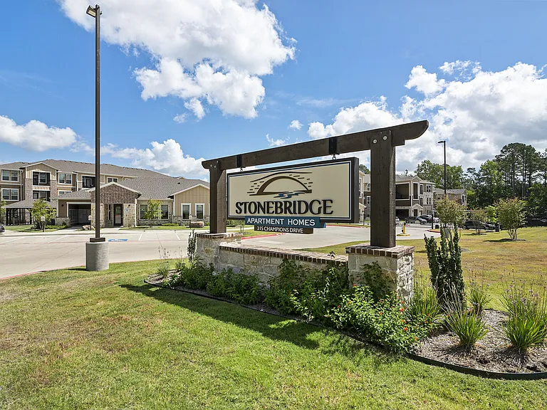 Stonebridge — Photo 33